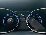 Hyundai ix35 2.0i 4x4 1MAJIITEL KAMER TAŽNÉ - náhled 46