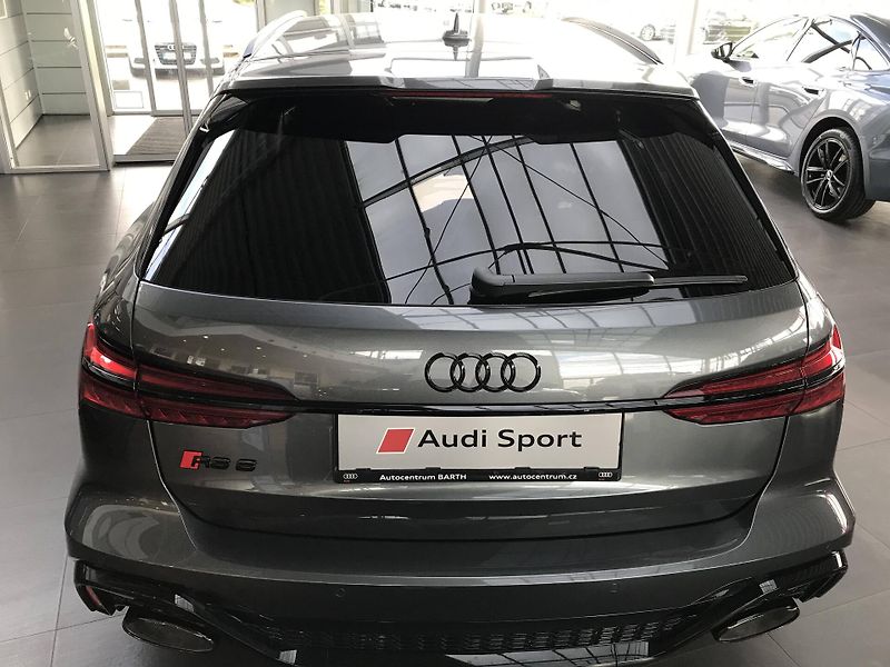 Audi A6 RS6 Performance Quattro 8TT 4, - fotka 5 z 17