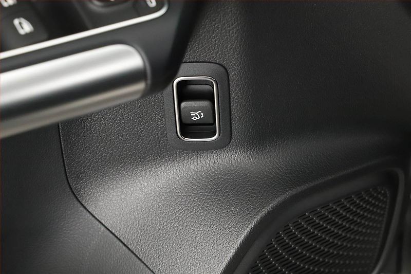 Mercedes-Benz GLA (2025) 200, PROGRESSIVE, DPH - fotka 24 z 29