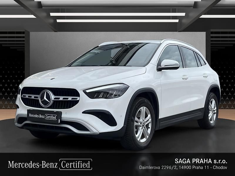 Mercedes-Benz GLA 220 4MATIC Progressive Line