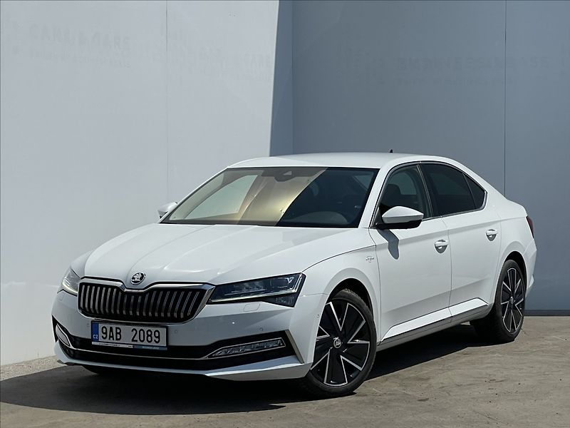 Škoda Superb 2,0 DSG 4x4 L&K LEDmatrix+360° - fotografie inzerátu