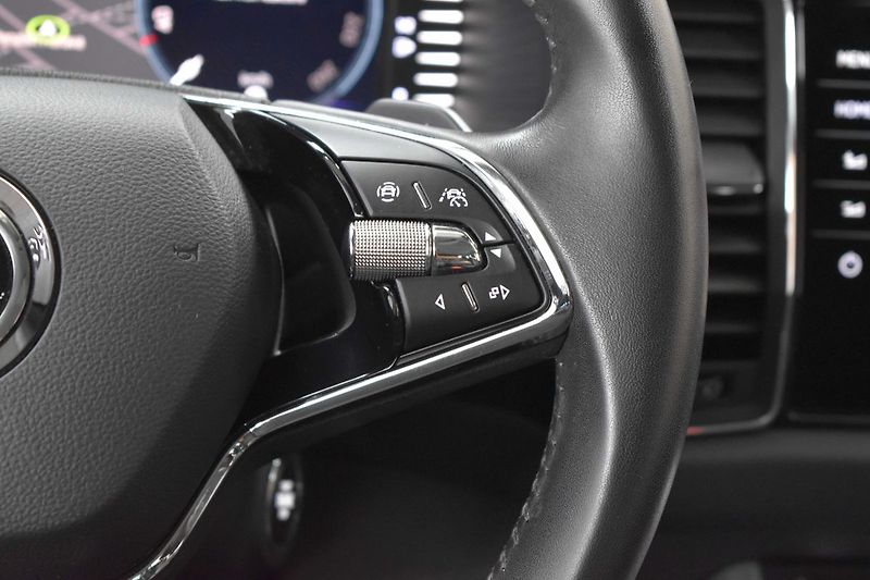 Škoda Kodiaq 2.0TSI 4x4*L&K*TAŽNÉ*DPH*ČR 1M - fotka 22 z 50