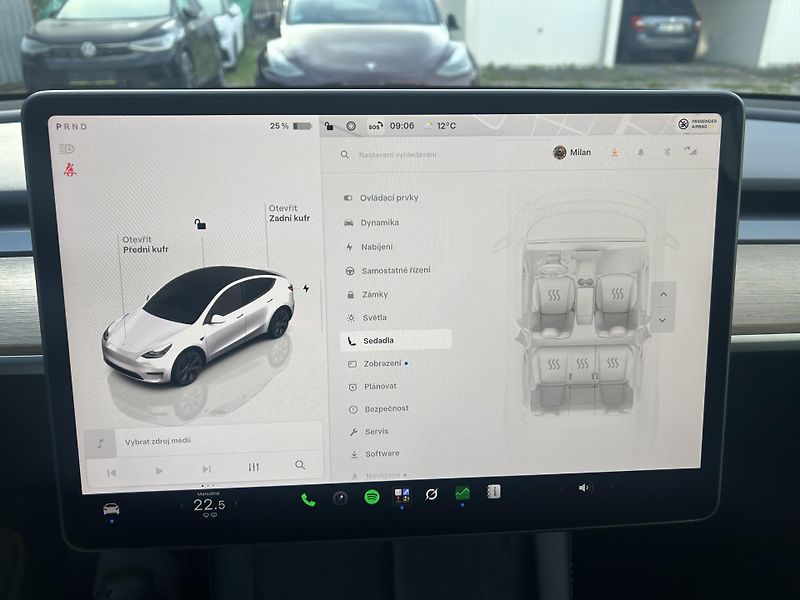Tesla Model Y ZAMLUVENO ! TZ 94,1% - fotka 26 z 49
