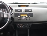 Suzuki Swift (2009) 1.3 i, 4X4, po STK, Tažné - náhled 12