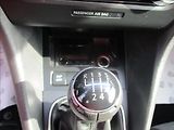 Volkswagen Golf 1,6 i, klima,serviska,1.maj., - náhled 18