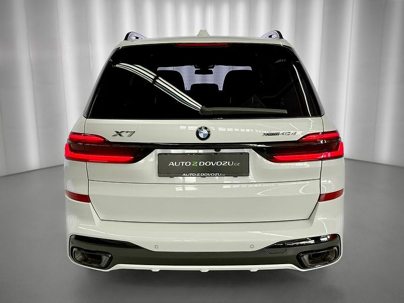 BMW X7 40d xDrive M-PAKET EXCLUSIV PR - fotka 8 z 44