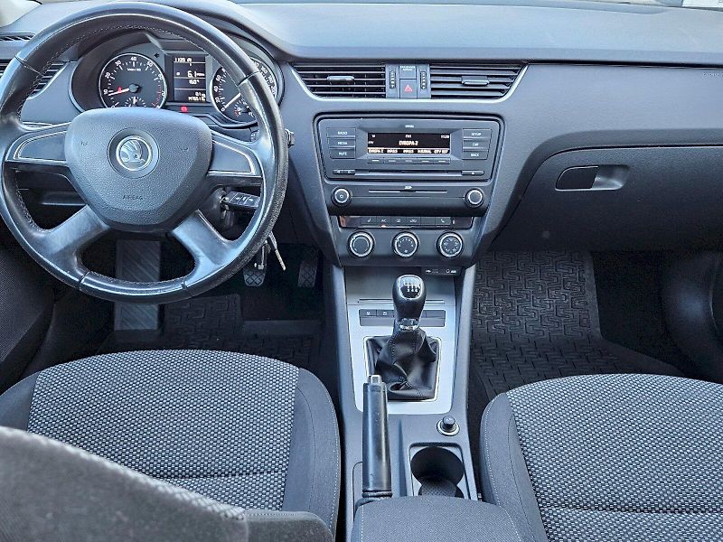 Škoda Octavia (2013) Ambition 1,2TSI - fotka 10 z 22