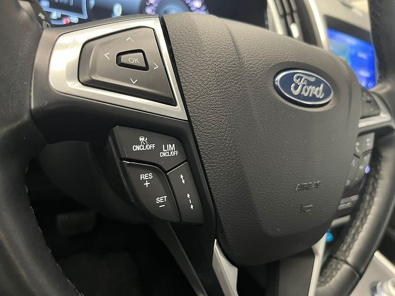 Ford Galaxy 2.5 HEV TITANIUM 7 míst - fotka 10 z 71