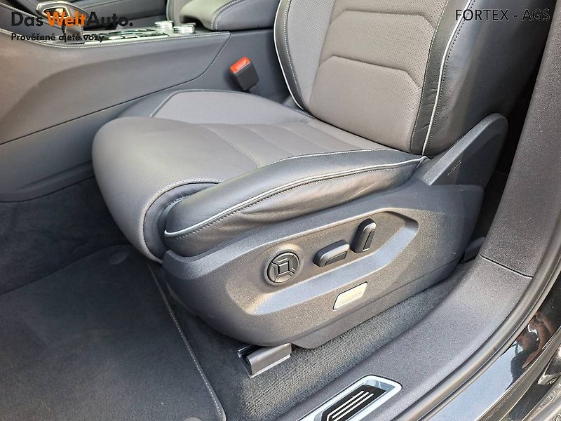 Volkswagen Touareg (2024) R-LINE, FACELIFT,3.0 TDI,210kW - fotka 18 z 29