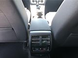 Volkswagen Passat Variant 2,0 TDI DSG - náhled 22