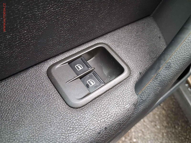 Škoda Yeti (2012) 1.4 TSi, Active - fotka 13 z 14