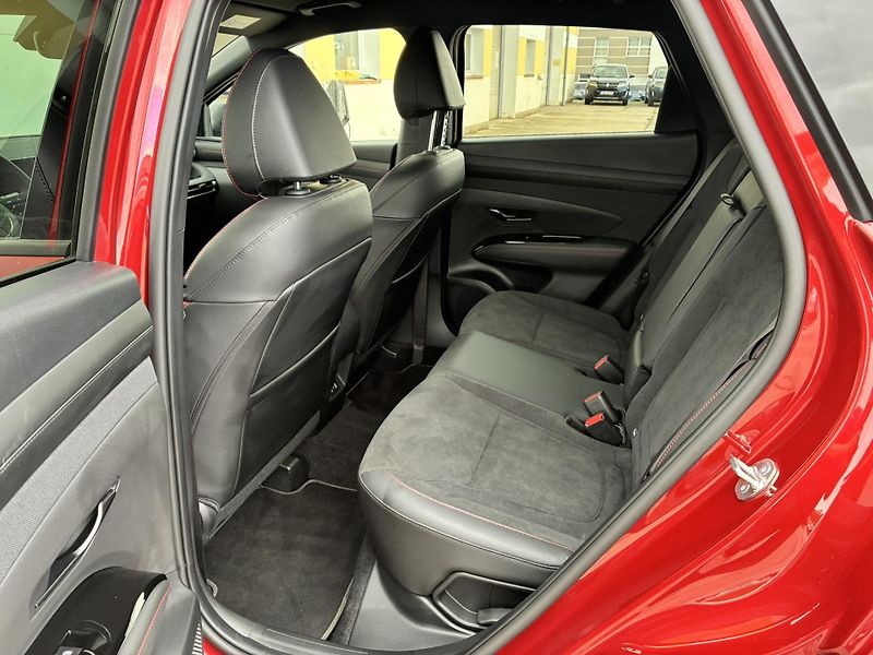 Hyundai Tucson 1.6 T-GDI 118kW 7DCT N-LINE - fotka 11 z 20