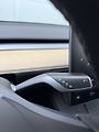 Tesla Model Y SR RWD LFP 220kW 1.Maj DPH - náhled 14