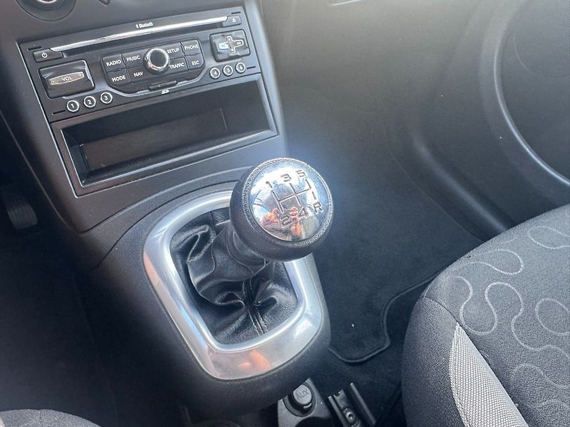 Citroën C3 Picasso (2011) 1,6 88 KW TAŽNÉ STK - fotka 30 z 43