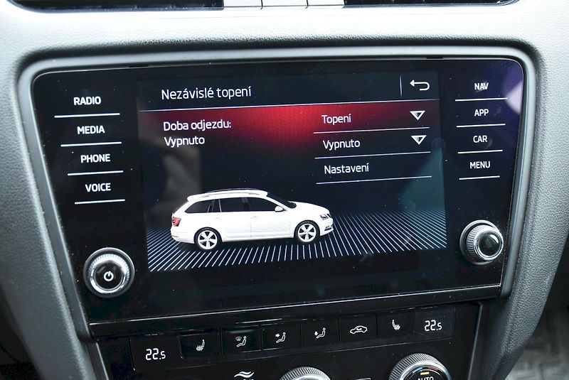 Škoda Octavia (2019) Combi Style 2.0 TDI 110kW DSG - fotka 20 z 34