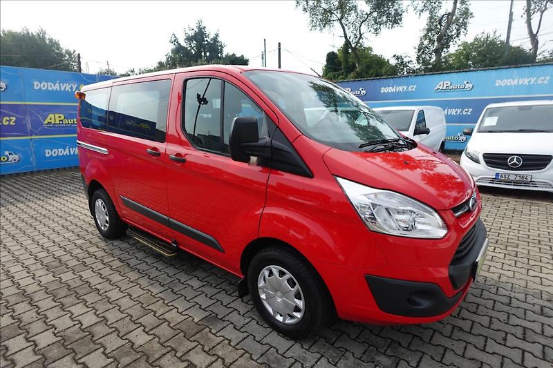 Ford Transit Custom 2,0 TDCi  L1H1 BUS KLIMA SERVI - fotka 5 z 28