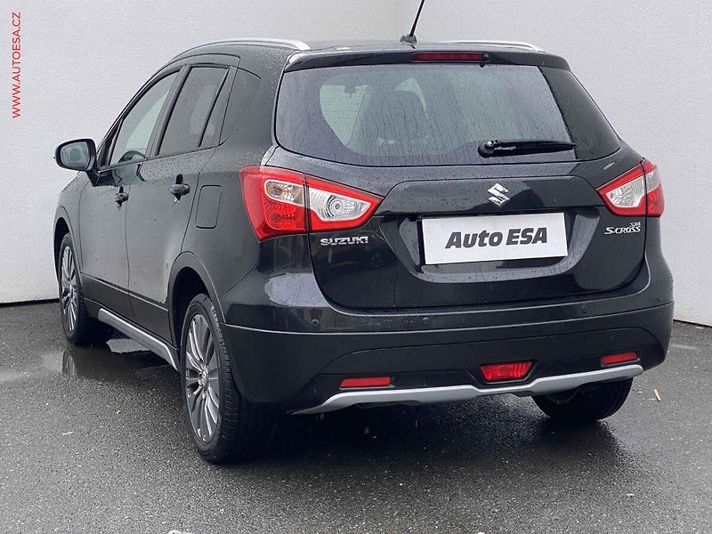 Suzuki S-Cross (2014) 1.6 VVT, Bixen, panor, kůže - fotka 6 z 20