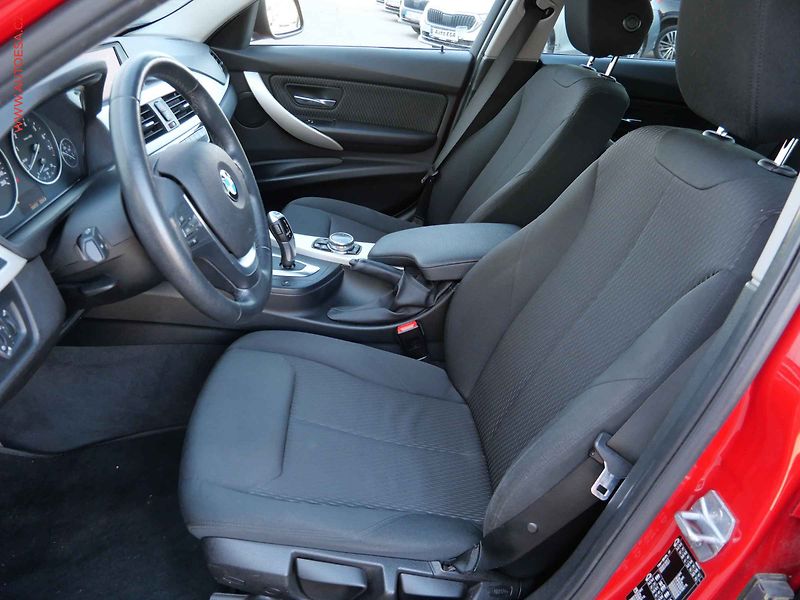 BMW Řada 3 (2018) 2.0T 320i xDrive, ČR, AT - fotka 9 z 25