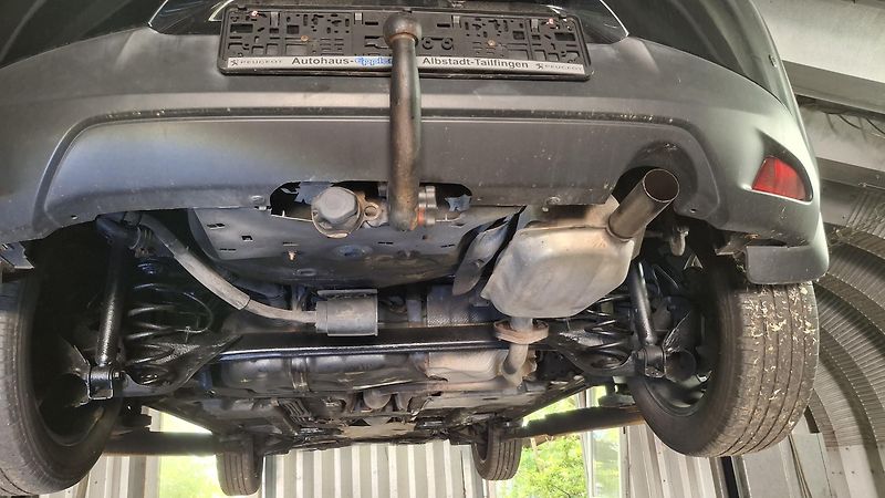 Mazda 2 1.5 sport  66kw  facelit - fotka 16 z 39