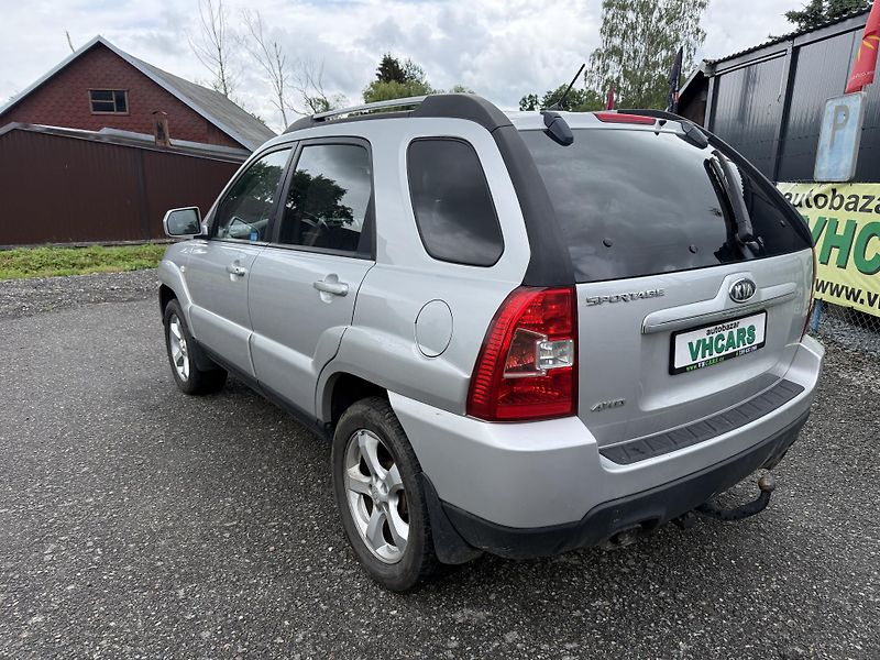 Kia Sportage 2,0CRDI 4WD Tažné Odpočet DPH - fotka 5 z 21