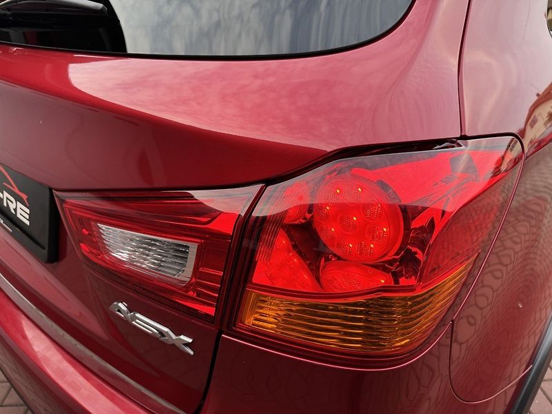 Mitsubishi ASX (2017) 1.6i Mivec  Xenony Navi Kamera - fotka 40 z 50