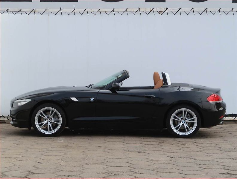 BMW Z4 (2013) sDrive20i, Kůže, Bi-Xenony - fotka 3 z 24