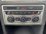 Volkswagen Golf Sportsvan 1.4 TSI 92kW- ALU - PDC -TAŽNÉ - náhled 27