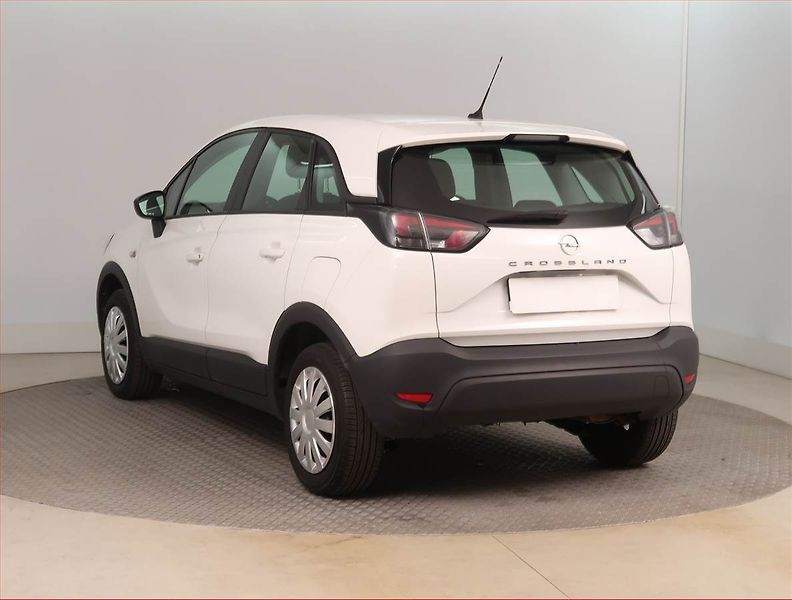 Opel Crossland X (2023) 1.2 Turbo, ČR,1.maj - fotka 4 z 14