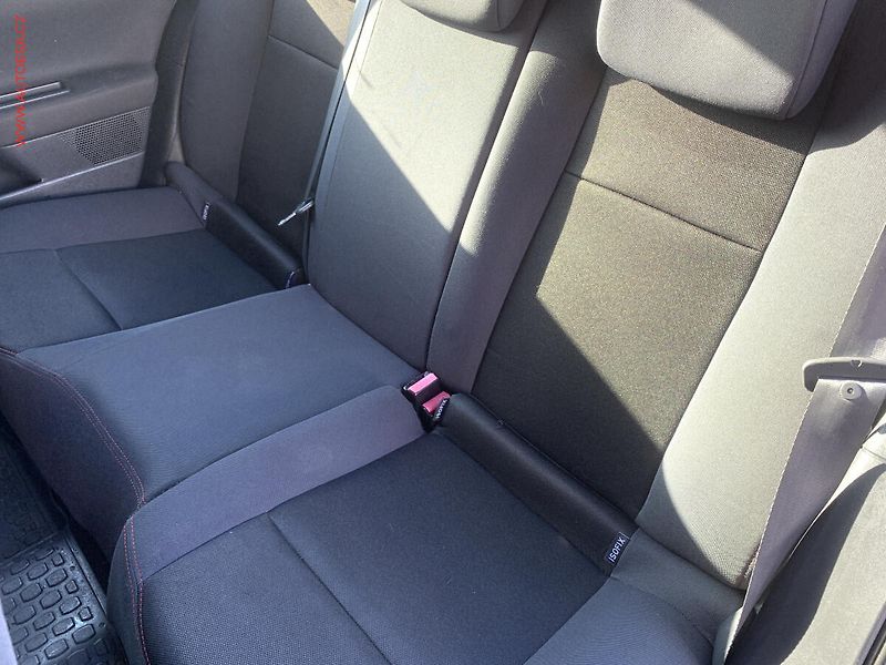 Renault Mégane (2007) 1.6 16V, ČR, AC, park.asist - fotka 10 z 17