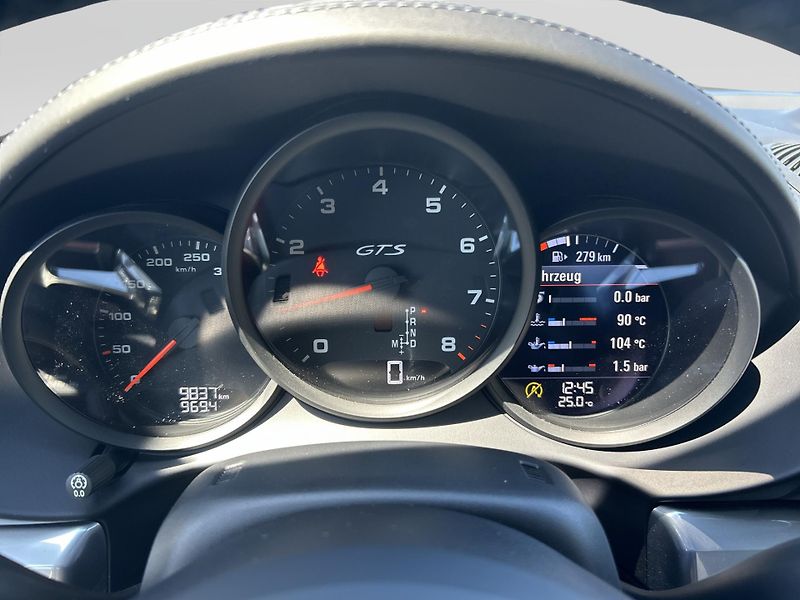 Porsche Boxster 718 GTS - fotka 28 z 29
