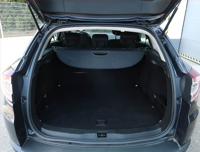 Renault Mégane (2011) 1.6 16V, Tempomat - fotka 13 z 19