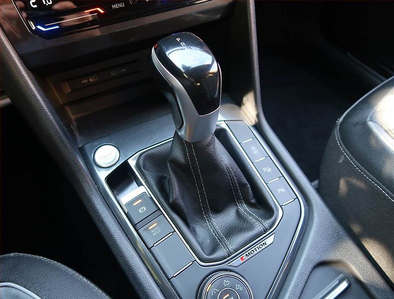 Volkswagen Tiguan Allspace (2023) R-Line 2.0 TDI - fotka 13 z 25