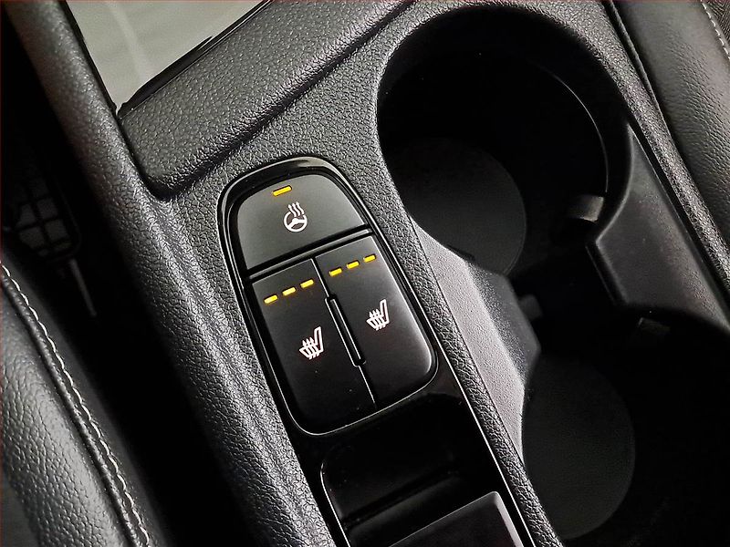 Kia Niro (2021) Hybrid - fotka 17 z 22