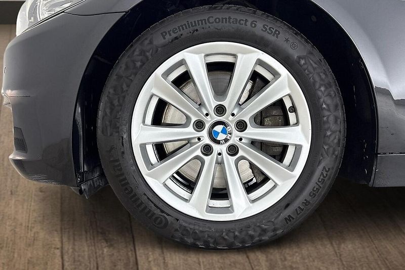 BMW Řada 5 řady 5 | 525 xDrive - fotka 22 z 22