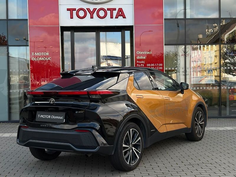 Toyota C-HR 2.0L HEV (4x4)  Executive Prem - fotka 3 z 21