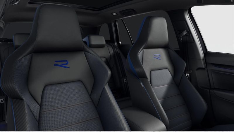 Volkswagen Golf Variant (2026) 2,0 TSI 245 kW 4M  R - fotka 7 z 9