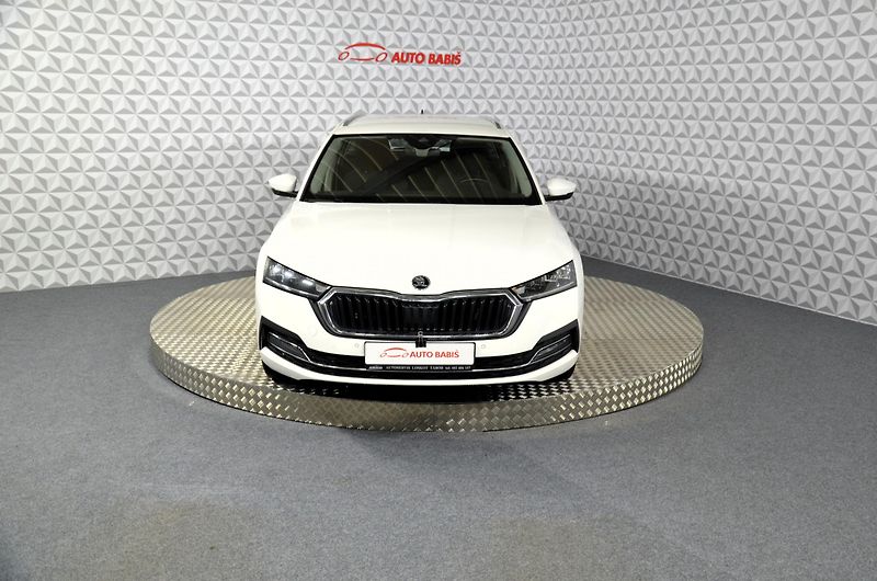 Škoda Octavia (2021) 1.5TSi 110kw STYLE kombi - fotka 2 z 23