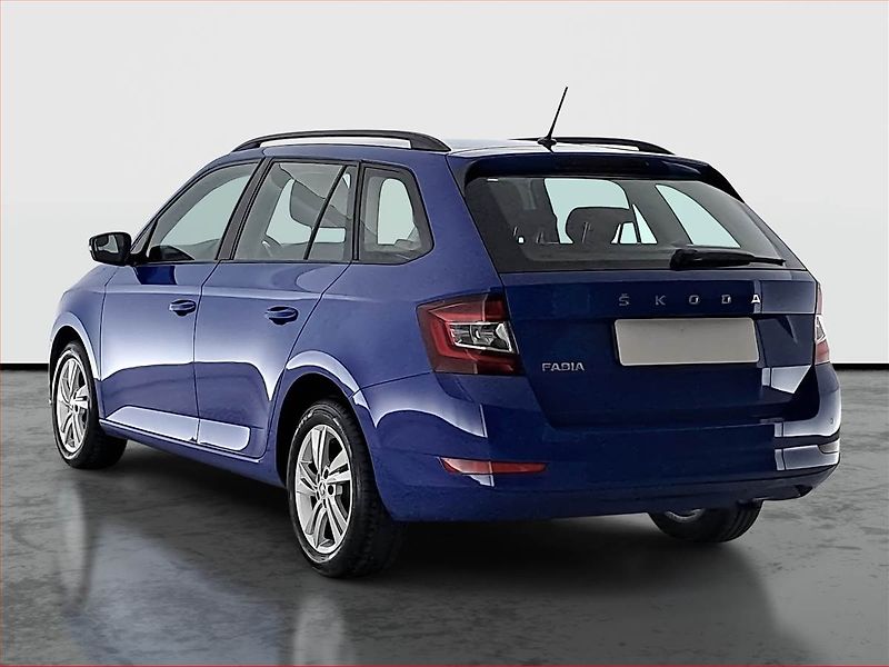 Škoda Fabia (2019) Style 1.0 TSI, ČR,1.maj - fotka 4 z 17