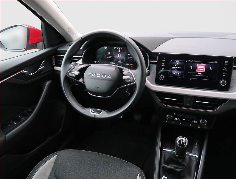 Škoda Scala (2025) Top Selection 1.0 TSI - fotka 7 z 23