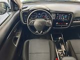 Mitsubishi Outlander (2021) 2.0 Mivec Diamant 2WD Kamera - náhled 15