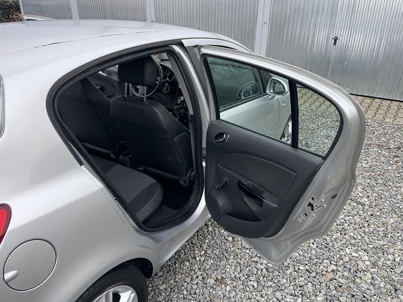 Opel Corsa 1.2i 80PS 141000KM KLIMA STK!! - fotka 135 z 169