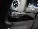 Volkswagen Tiguan (2011) 2.0TDi 4x4, ČR, Klima - náhled 14
