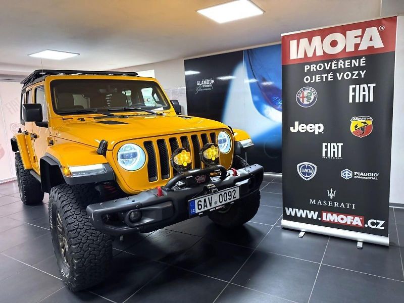 Jeep Wrangler (2018) Unlimited 3,6 V6 4x4 284k AT8 - fotka 2 z 26