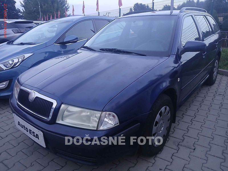 Škoda Octavia (2008) 1.9 TDi, ČR, STK2/28 - fotka 1 z 3