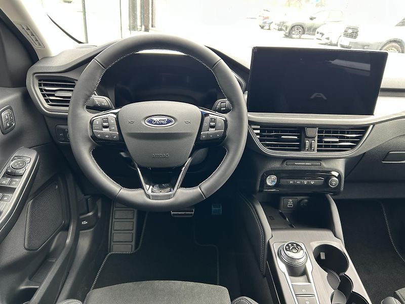 Ford Kuga 2.5 Hybrid HEV 134kW Active X - fotka 16 z 41