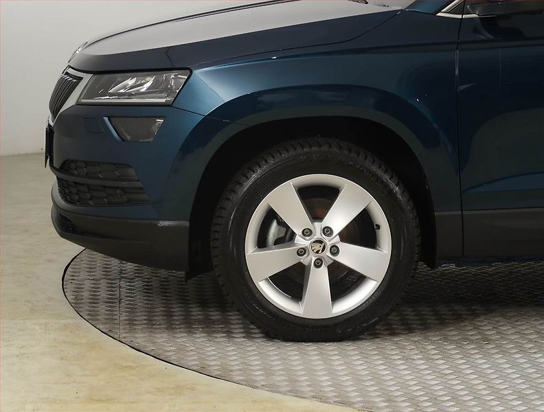 Škoda Karoq (2021) Style 1.5 TSI - fotka 15 z 29