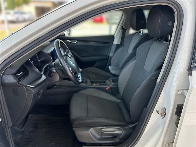 Škoda Octavia 2,0 TDI 85 Ambition - fotka 7 z 11