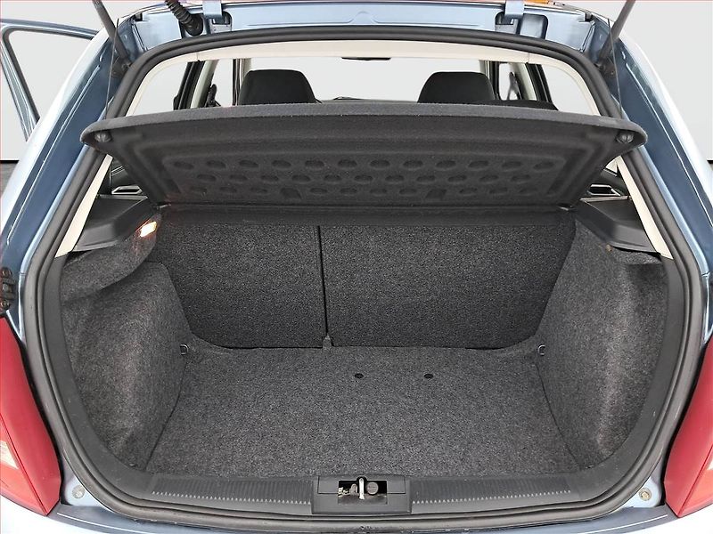 Škoda Fabia (2007) 1.2 12V, po STK, v provozu - fotka 13 z 13