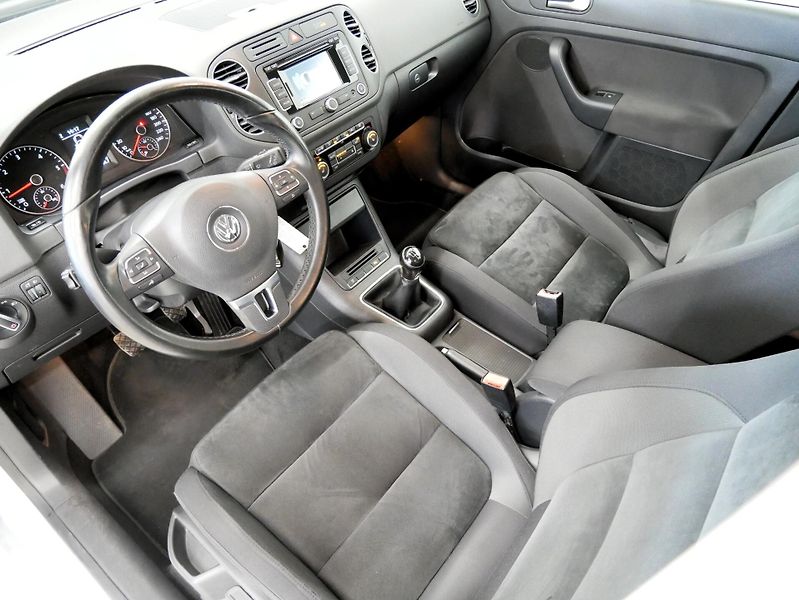 Volkswagen Golf Plus - fotka 13 z 23