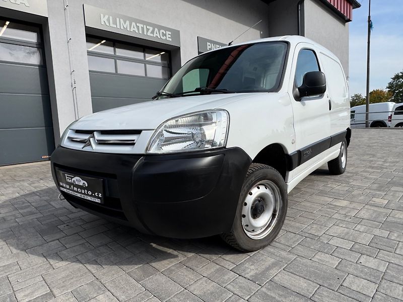 Citroën Berlingo (2005) 1.9 D Tažné - fotka 1 z 25